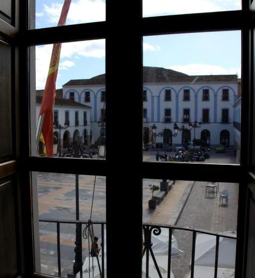 בית מלון כפרי Don Miguel Plaza