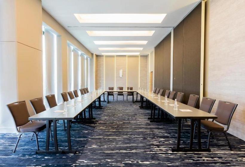 ホテル Doubletree By Hilton Mexico City Santa Fe