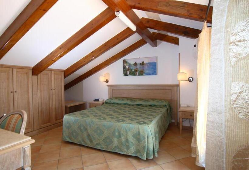 בית מלון כפרי Due Torri