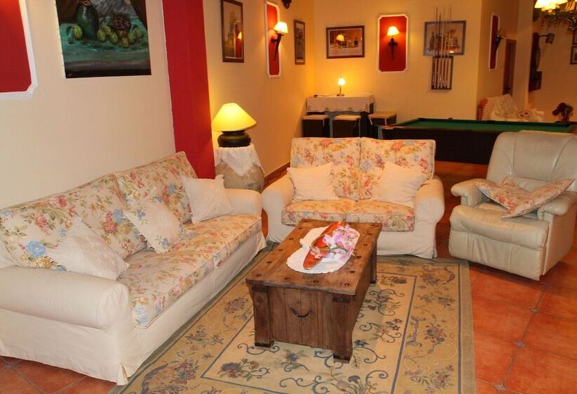 בית מלון כפרי El Curro