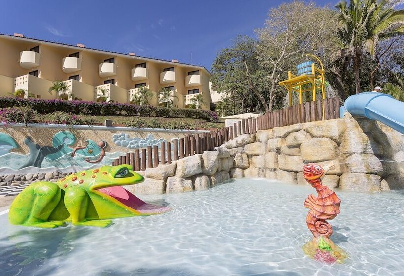 Family Selection at Grand Palladium Vallarta Resort & Spa - All Inclusive