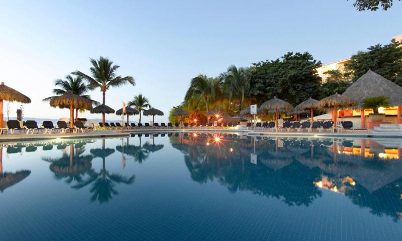 Family Selection at Grand Palladium Vallarta Resort & Spa - All Inclusive