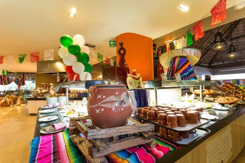 Family Selection at Grand Palladium Vallarta Resort & Spa - All Inclusive