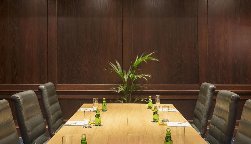 هتل Four Points By Sheraton Bur Dubai