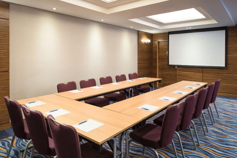 هتل Four Points By Sheraton Bur Dubai