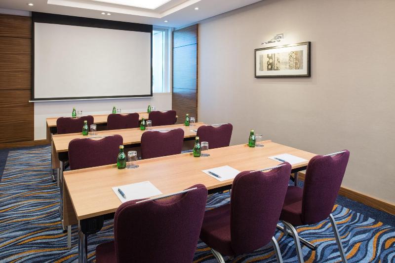 هتل Four Points By Sheraton Bur Dubai