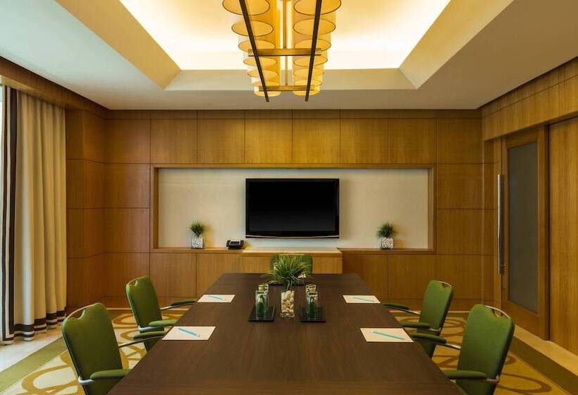 هتل Four Points By Sheraton Sheikh Zayed Road