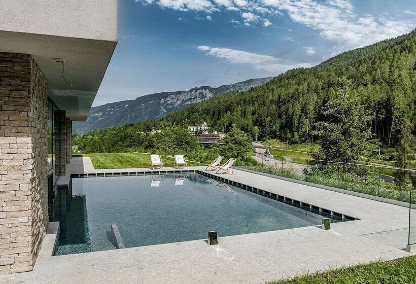 فندق Gaia Residence