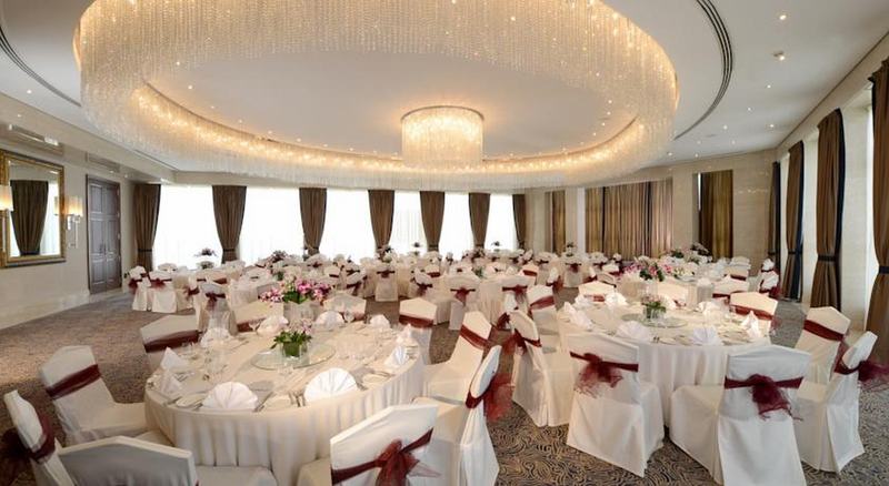 هتل Grand Millennium  Dubai