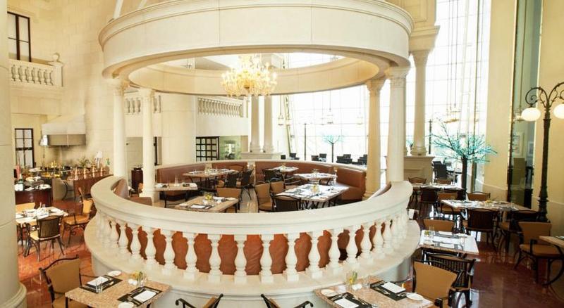 هتل Grand Millennium  Dubai