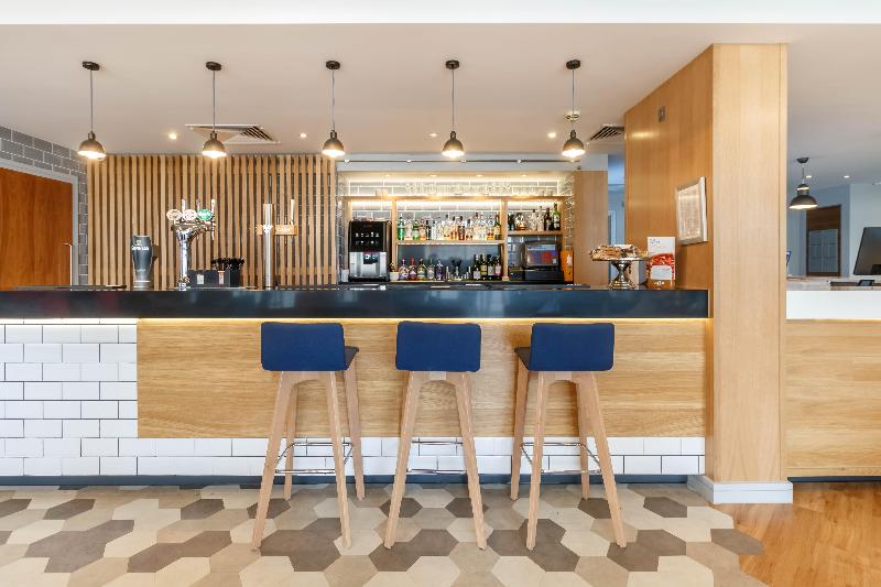 هتل Holiday Inn Express Walsall M6, J10, An Ihg