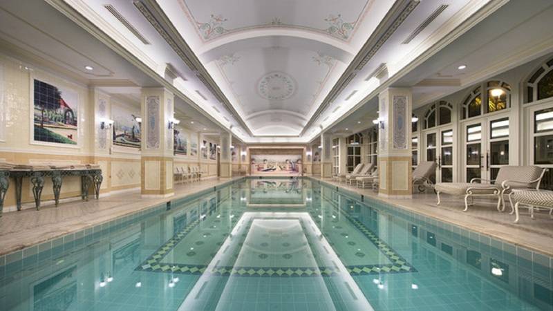 هتل Hong Kong Disneyland