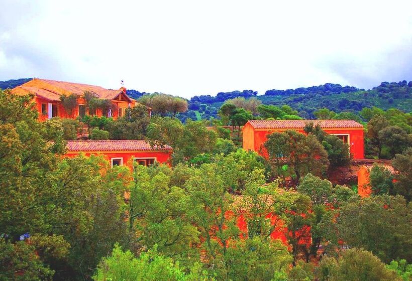 בית מלון כפרי Aldiola Country Resort