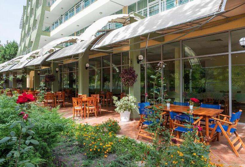 Ivana Palace Hotel Free Parking