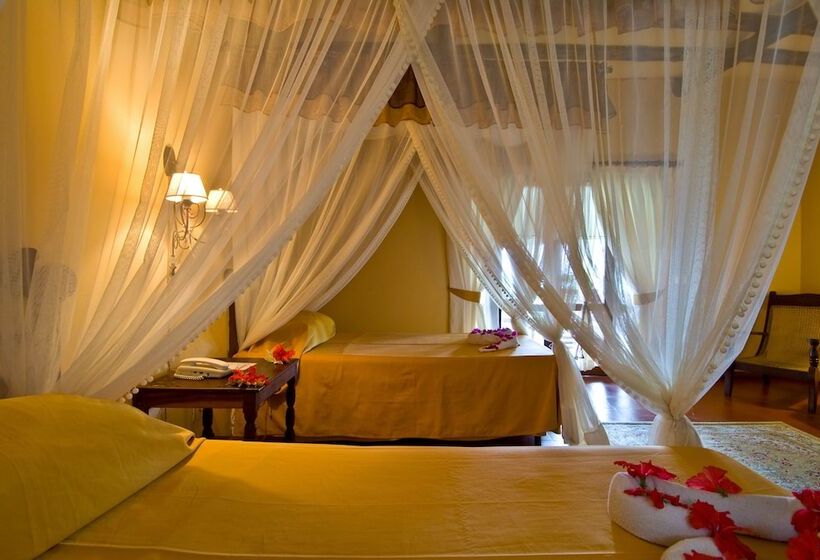 酒店 Karafuu Beach Resort & Spa