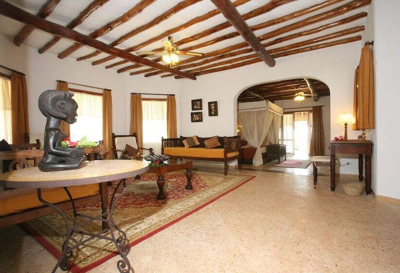 فندق Karafuu Beach Resort & Spa