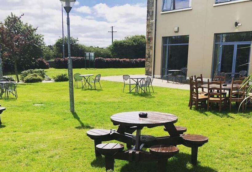 Отель Kiltimagh Park