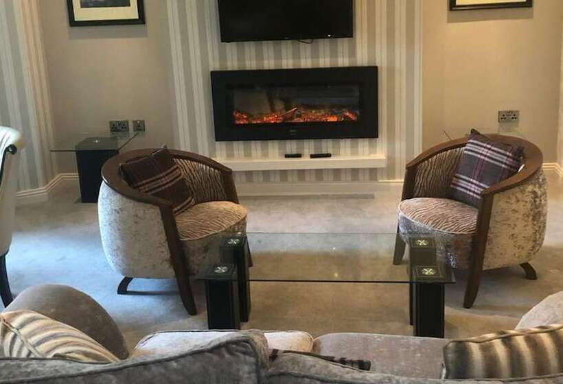 Отель Kiltimagh Park