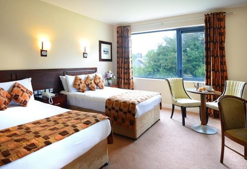 Отель Kiltimagh Park