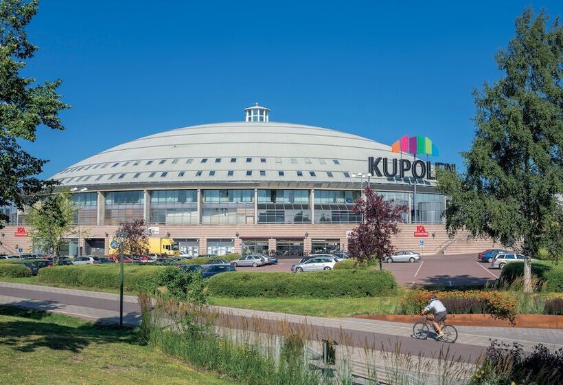 酒店 Kupolen