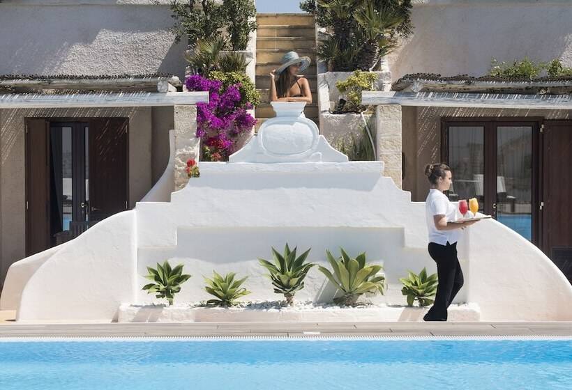 Отель La Peschiera