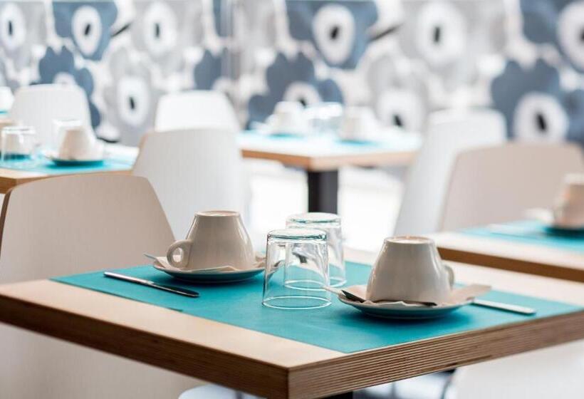 Отель La Regence