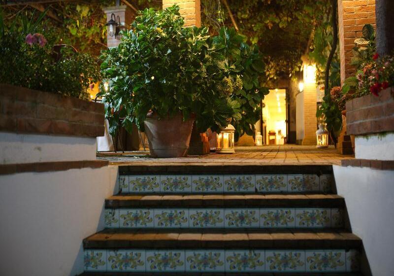 هتل La Torre