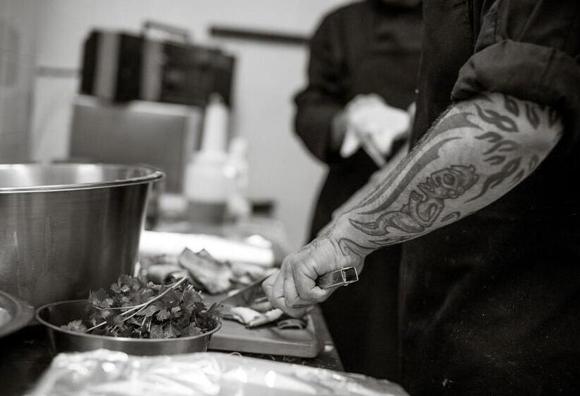 Отель Lagos Mare