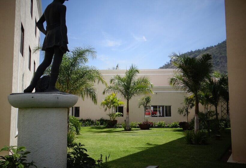 فندق Las Palomas Tepic Express