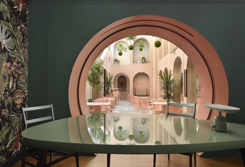 Leon S Place Hotel In Rome