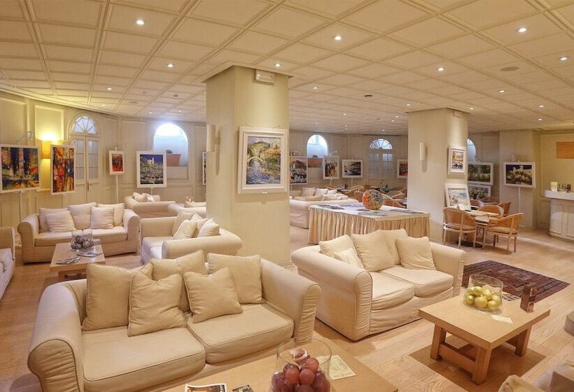 فندق Lolli Palace