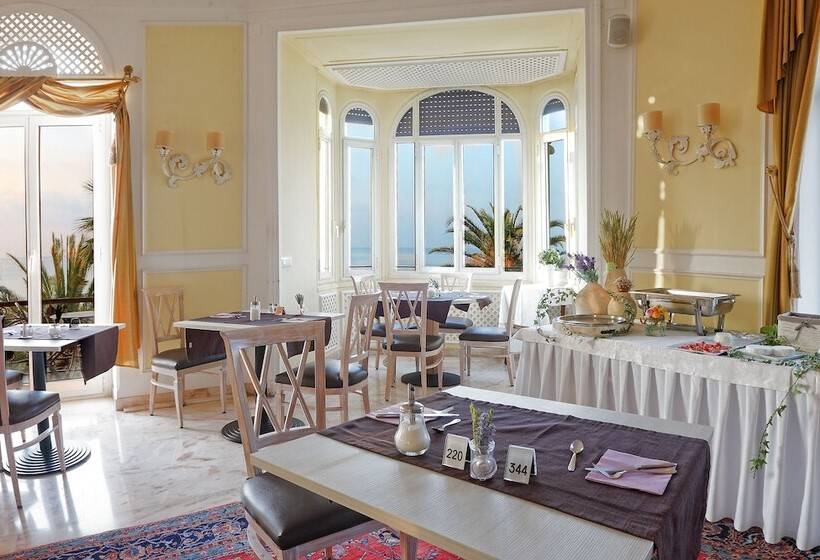 فندق Lolli Palace