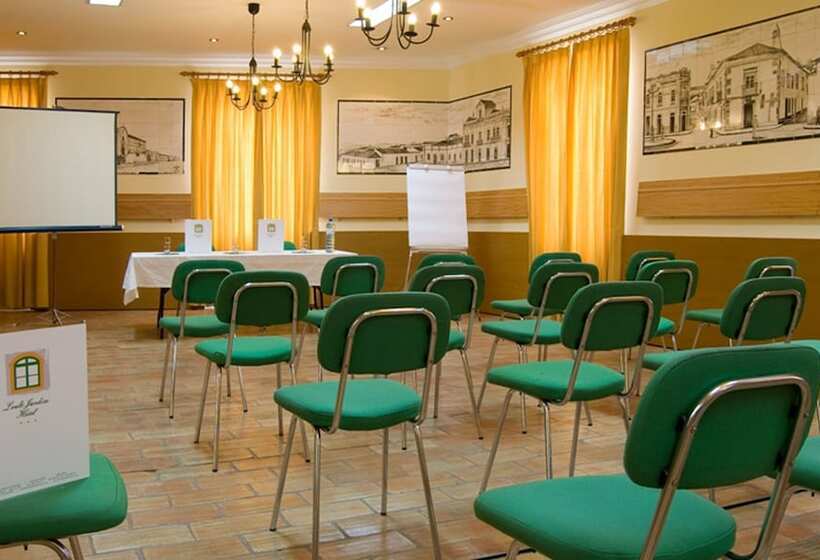 בית מלון כפרי Loule Jardim