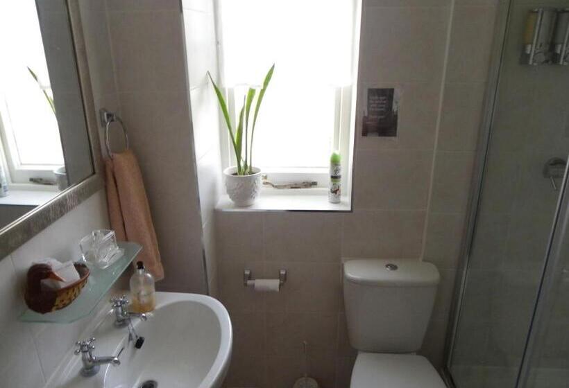 호텔 Maison Dieu Guest House