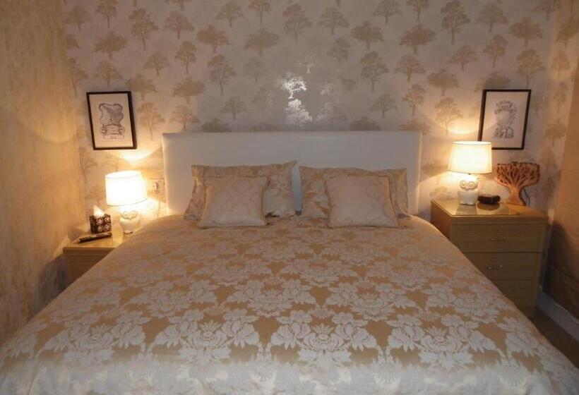 호텔 Maison Dieu Guest House