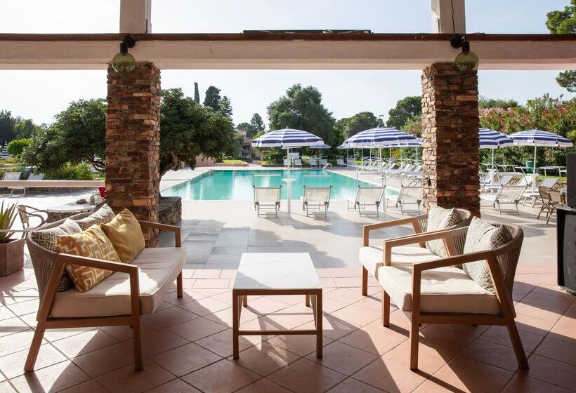 ホテル Mclub Budoni