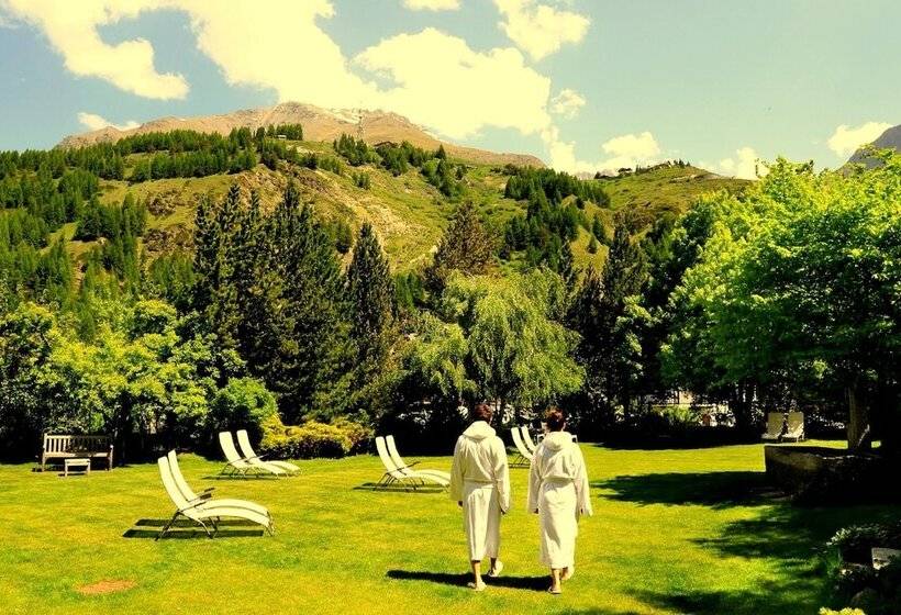 בית מלון כפרי Miramonti