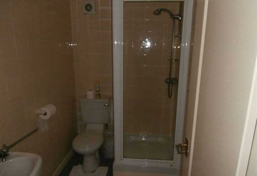 هتل Monorene Guest House