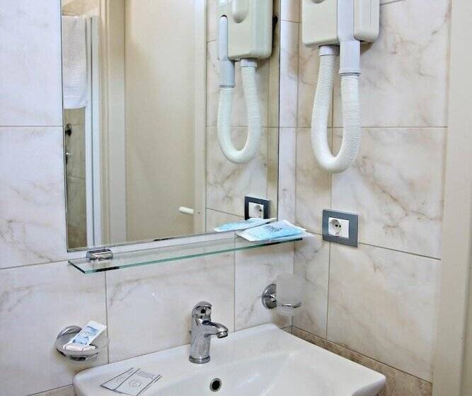 בית מלון כפרי Morolli