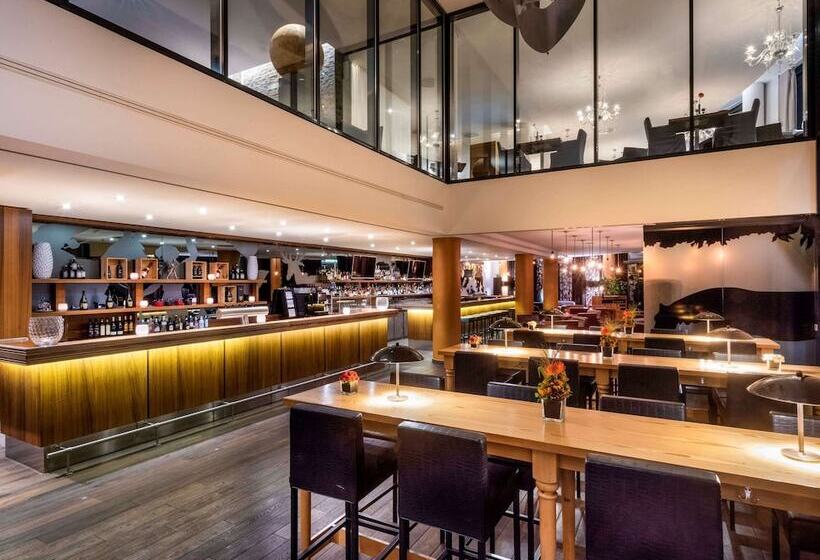 Mövenpick Hotel Stuttgart Airport