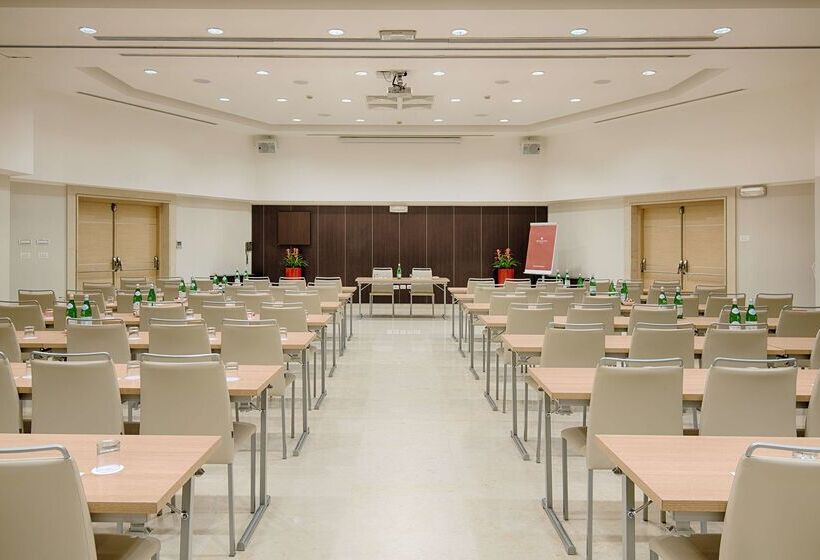 هتل NH Collection Roma Giustiniano