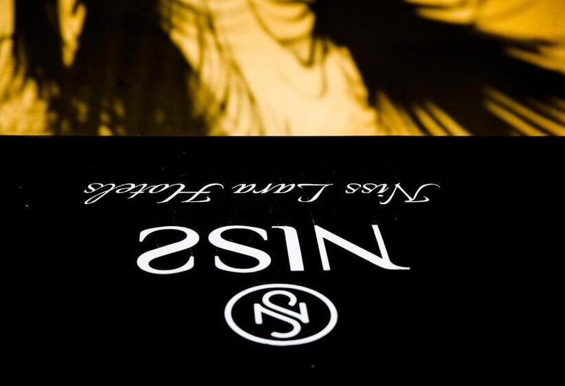 هتل Niss Lara
