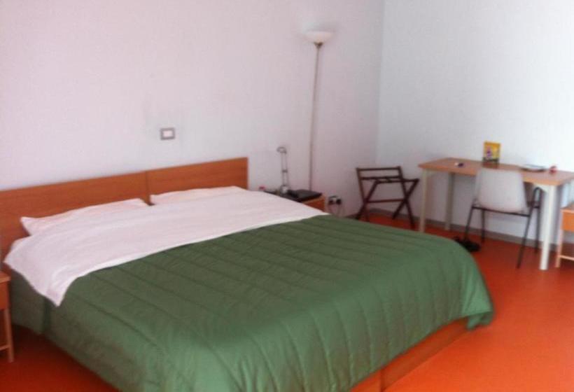 酒店 Villaggio Olympic Centre