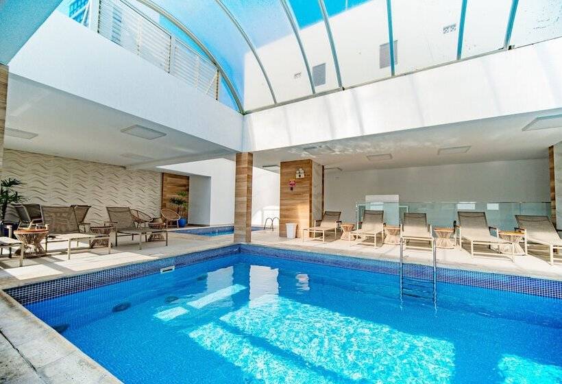 هتل Plaza Camboriu