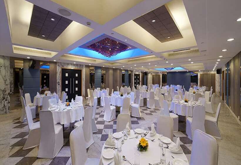 فندق Radha Regent, Chennai