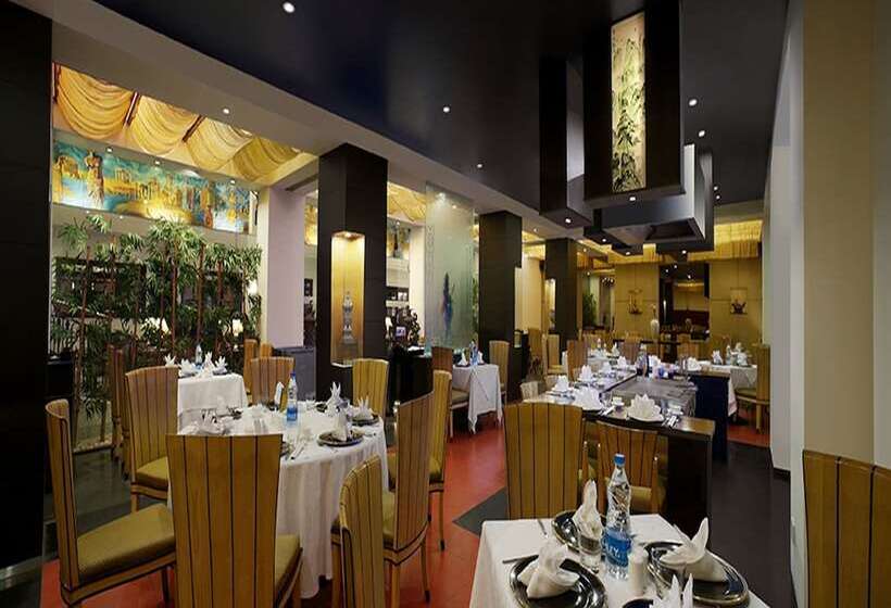 فندق Radha Regent, Chennai