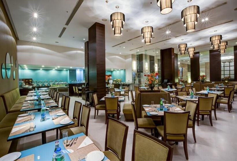 فندق Radha Regent, Chennai