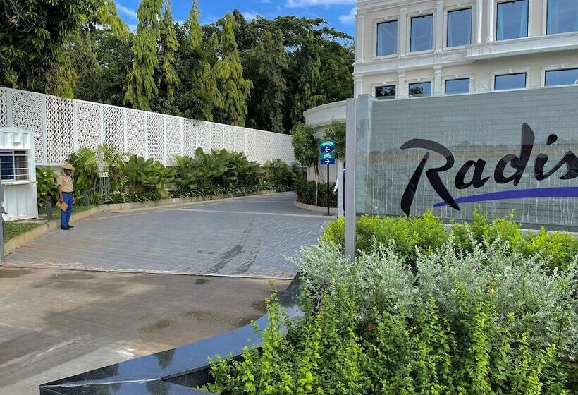 Radisson Blu Hotel & Suites Grt Chennai