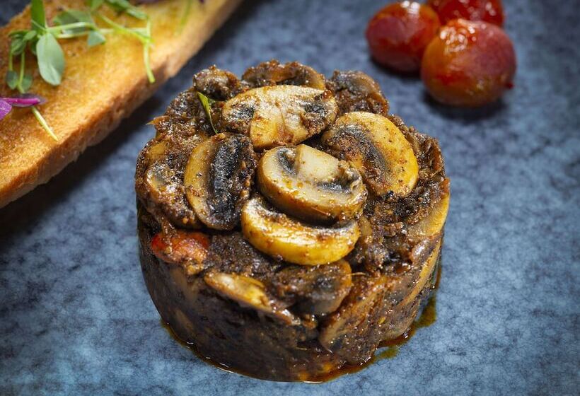 Radisson Blu Hotel & Suites Grt Chennai