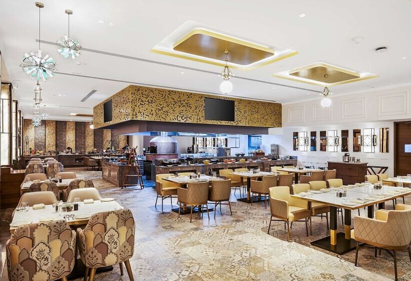 Radisson Blu Hotel & Suites Grt Chennai